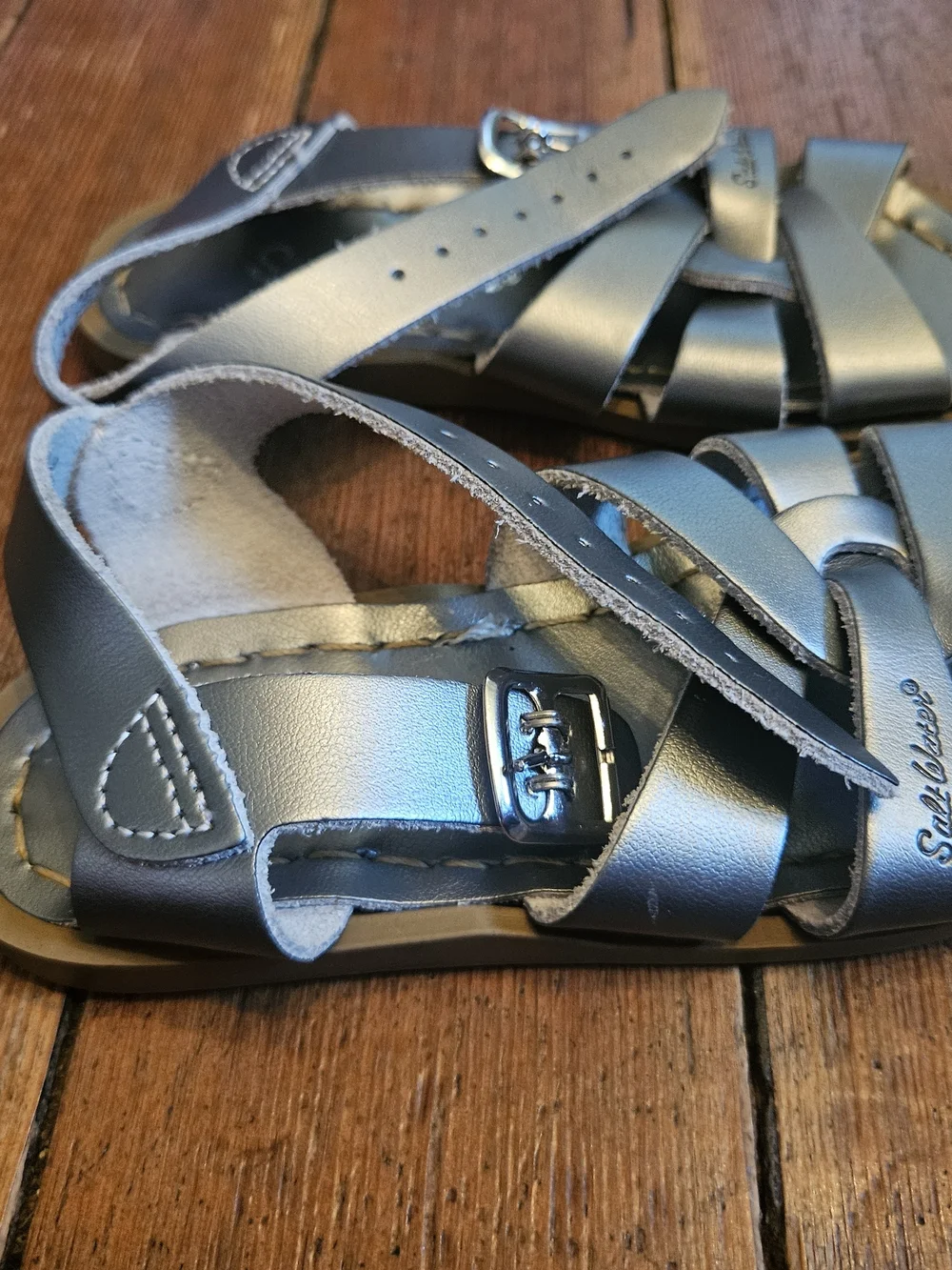 Saltwater Sandles Hoy